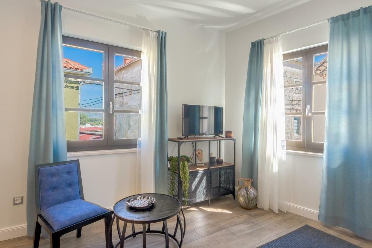 Apartments Mihael Нін Екстер'єр фото