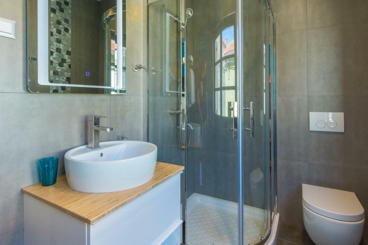 Apartments Mihael Нін Екстер'єр фото