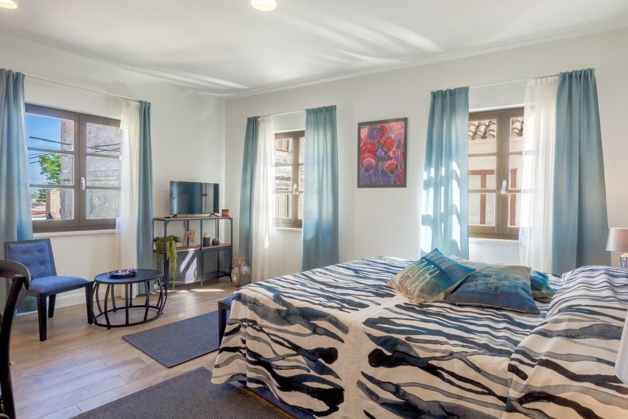 Apartments Mihael Нін Екстер'єр фото
